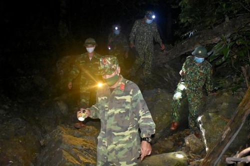'Lá chắn thép' nơi vùng biên