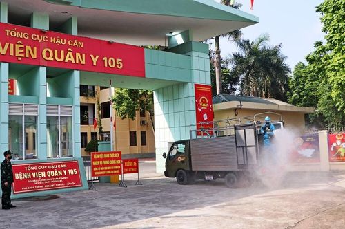 Khử khuẩn toàn bộ Bệnh viện Quân y 105 để chuẩn bị đón bệnh nhân trở lại