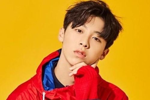 Rapper nhí 'hot nhất Kpop' Jo Woo Chan vào nhóm nam mới, nối bước đàn anh RM và Suga (BTS)