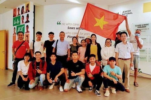 Người Việt tại Israel phát huy đoàn kết, bản lĩnh kiên cường giữa 'chảo lửa' Trung Đông