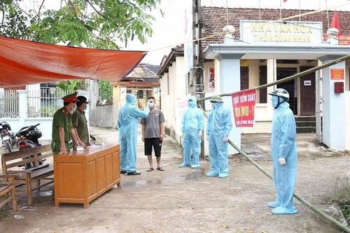 Hà Nam: Thêm 4 ca nghi nhiễm Covid-19 không rõ nguồn lây