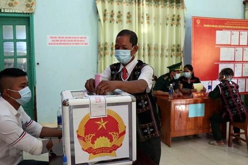 Hoàn thành bầu cử sớm ở 6 xã vùng biên giới huyện Nam Giang, Quảng Nam
