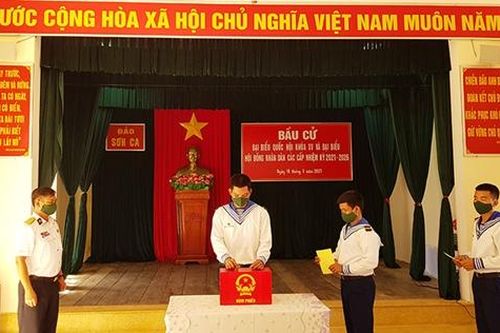 Thị trấn Trường Sa cùng hai xã đảo cơ bản hoàn thành bầu cử sớm