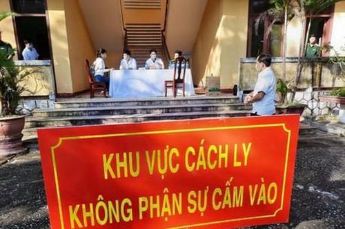 Một chiến sĩ nghi mắc COVID-19
