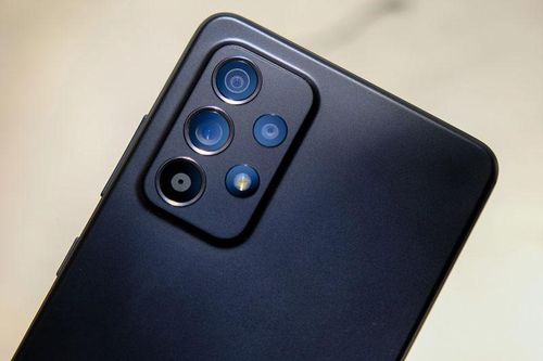 Samsung Galaxy A52 5G giảm giá hấp dẫn tại Việt Nam