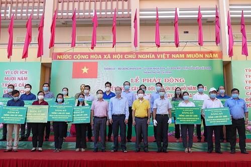 TPHCM trồng cây xanh ở huyện Bình Chánh nhân kỷ niệm 131 năm sinh nhật Bác