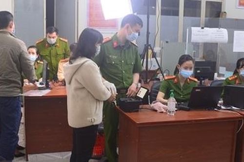 Lâm Đồng sử dụng mã quét QR trong căn cước công dân