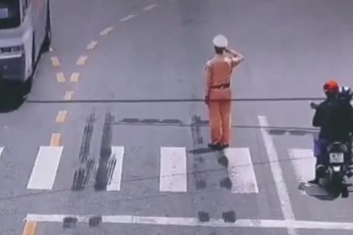 Cảm ơn nhé, trung úy Tống Ngọc Kiên!