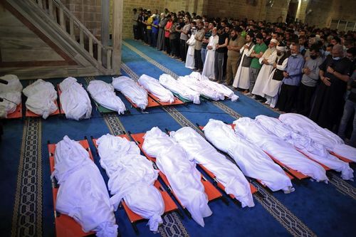17 người cùng một gia đình chết trong 'ngày đẫm máu nhất ở Gaza'