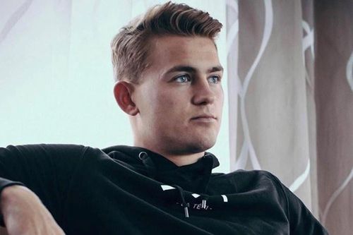 De Ligt: 'Tôi không phải tín đồ của hàng hiệu'