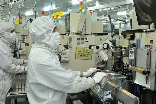 World Bank: Dịch Covid-19 lần thứ tư ảnh hưởng tới đà phục hồi kinh tế của Việt Nam