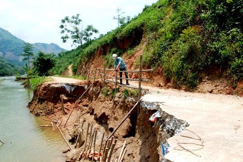 Doanh nghiệp thủy điện thiếu trách nhiệm hay cơ quan chức năng của Lào Cai không kiên quyết xử lý?