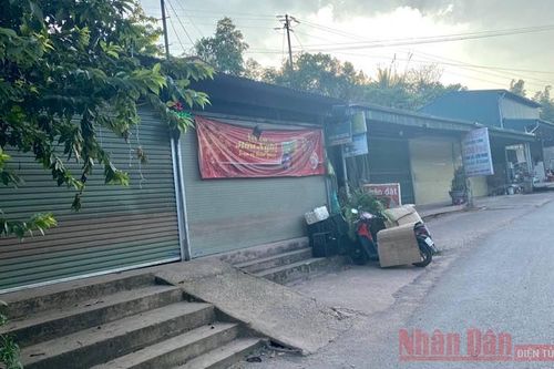 Nậm Pồ khan hiếm rau xanh và thực phẩm tươi