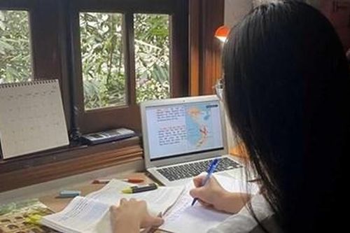 Hà Nội: Học sinh lớp 12 sẽ làm bài kiểm tra khảo sát trực tuyến