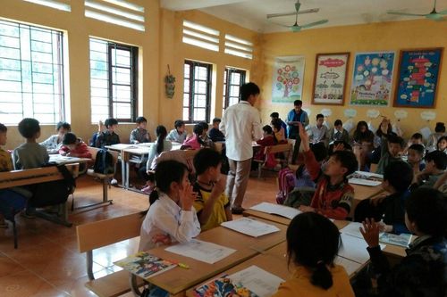 Sẵn sàng phương án dạy và kiểm tra cuối kỳ cho học sinh vùng dịch Sa Pa