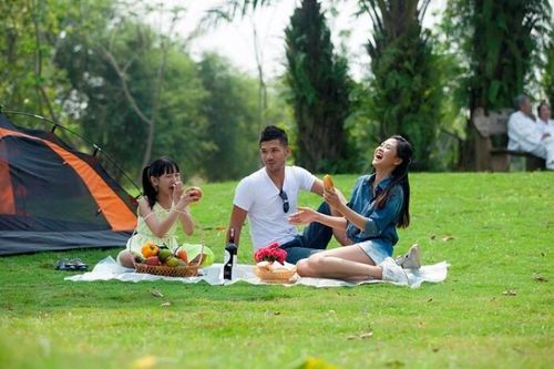 Mẹ giỏi dạy con gái lạc quan