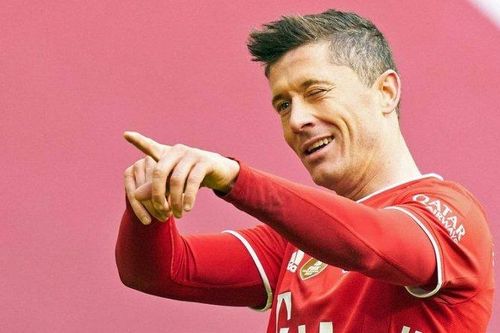 Bảng xếp hạng Chiếc giày vàng châu Âu mới nhất: Messi vượt Ronaldo, Robert Lewandowski dẫn đầu tuyệt đối