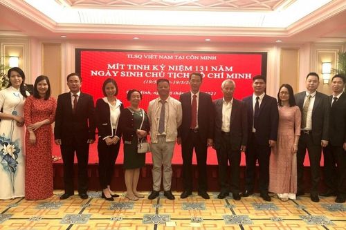 Kỷ niệm 131 năm ngày sinh Chủ tịch Hồ Chí Minh tại Côn Minh, Trung Quốc