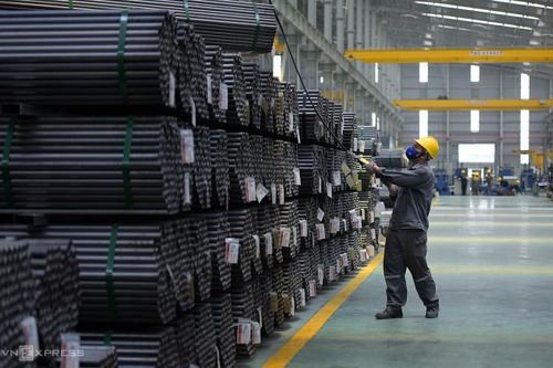 Ngân hàng Thế giới: Việt Nam quá phụ thuộc vào nguyên liệu nước ngoài