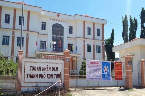 Khởi tố một Thẩm phán về tội nhận hối lộ