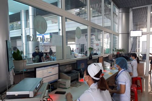 Có thể nộp bản sao giấy ra viện có chứng thực để hưởng BHXH không?