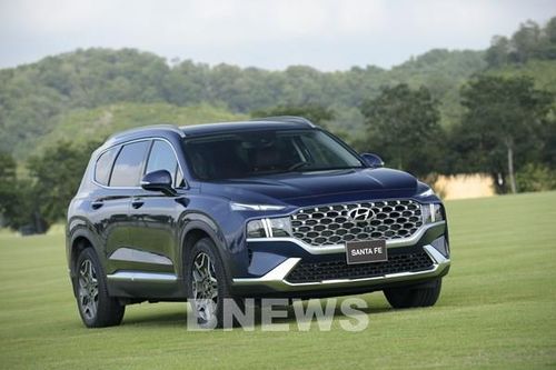 New Santa Fe 2021 có hàng loạt nâng cấp, giá từ 1,030 tỷ đến 1.340 tỷ đồng