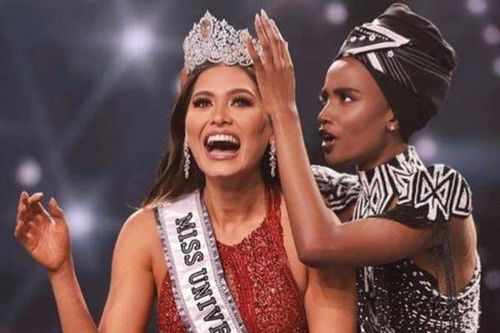 Biểu cảm 'khó chịu' của cựu Hoa hậu Hoàn vũ 2012 khi nghe Andrea Meza chiến thắng Miss Universe
