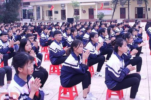 Bắc Giang: 8 học sinh mắc Covid-19, gần 800 giáo viên, học sinh phải cách ly tập trung