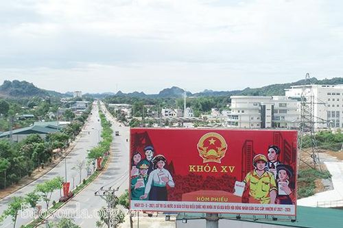 Tỉnh táo nhận diện, kiên quyết đấu tranh làm thất bại âm mưu, thủ đoạn chống phá bầu cử