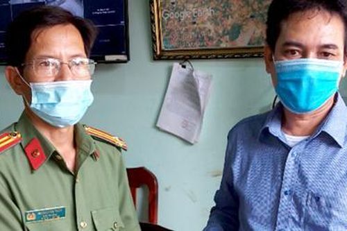 Không tham của rơi