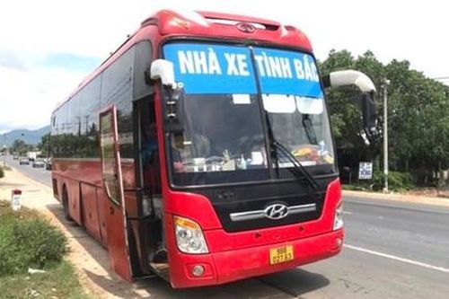 Đồng Nai: Phát hiện 5 người Trung Quốc trốn trong thùng carton trên xe khách
