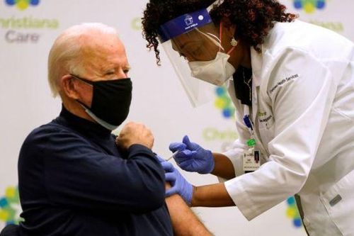 Mỹ mở cửa kho vaccine Covid-19, chia sẻ 80 triệu liều với thế giới