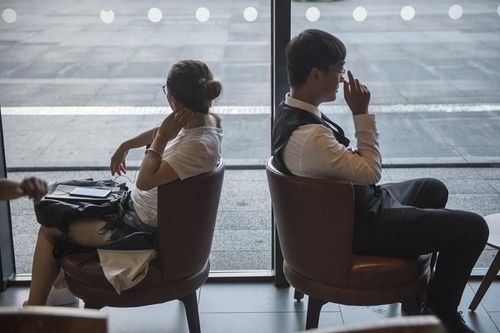 Nhiều cặp vợ chồng Trung Quốc từ bỏ ly hôn vì '30 ngày hòa giải'