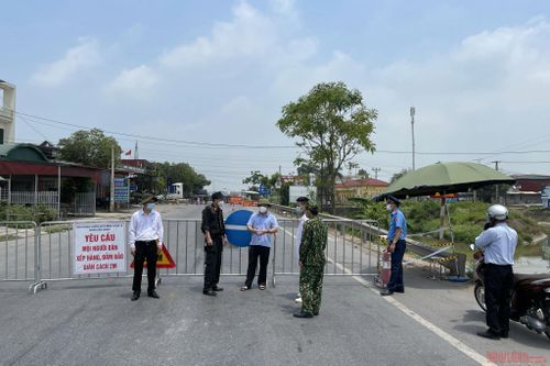 Nhiều địa phương hỗ trợ Bắc Ninh và Bắc Giang dập dịch