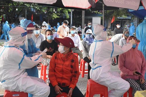 Đà Nẵng xét nghiệm cho gần 80 nghìn đại diện hộ gia đình trước bầu cử