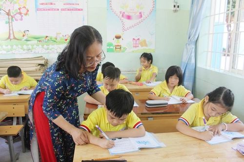 Dạy thật - học thật: Nhìn thẳng vào bất cập