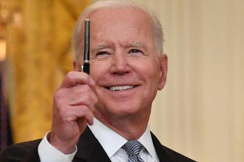 Ông Biden nghèo hẳn đi vì tranh cử tổng thống Mỹ