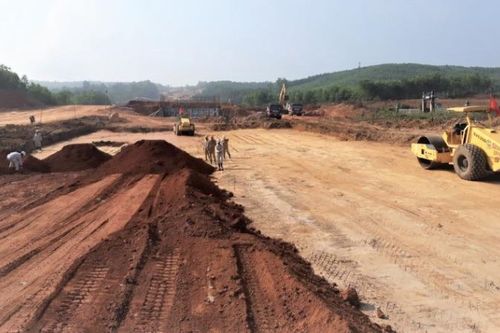 Có nhà thầu yếu lọt vào cao tốc Bắc - Nam?