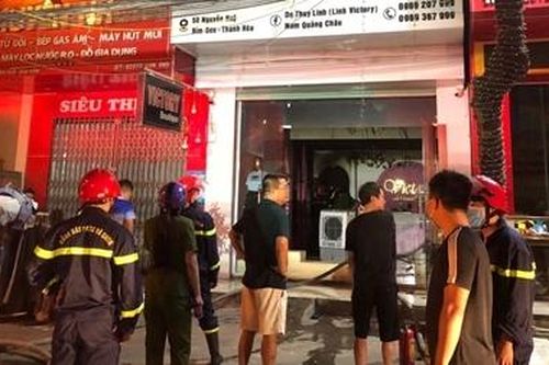 Dập tắt đám cháy lớn ở căn nhà 3 tầng