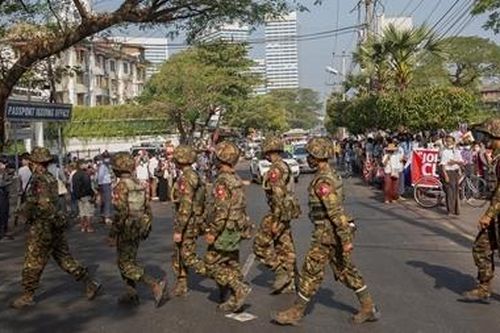 Hơn 800 người thiệt mạng trong các cuộc biểu tình tại Myanmar