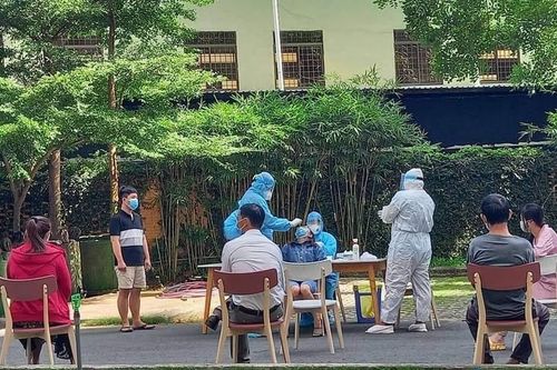 Thành phố Hồ Chí Minh: Cả 4 người trong gia đình bệnh nhân Covid-19 âm tính với SARS-CoV-2