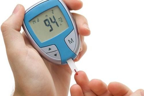Cách phân biệt hạ đường huyết và huyết áp thấp