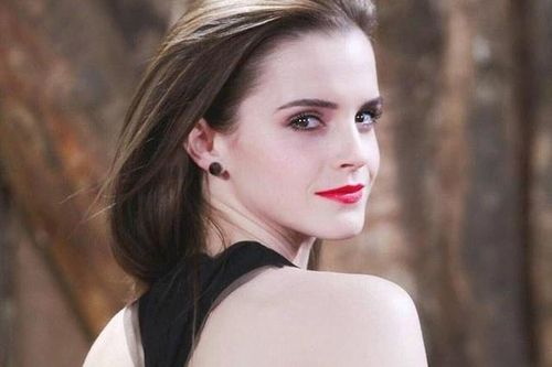 Emma Watson phủ nhận đính hôn