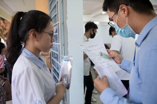 TP.HCM muốn được tự công nhận tốt nghiệp THPT