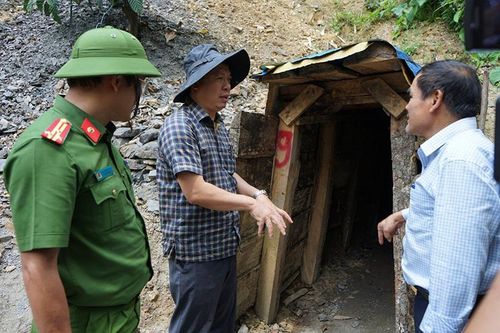 Triệt phá hầm vàng trái phép tại Quảng Nam
