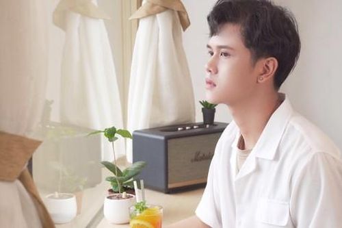 Chàng trai 9x xứ Thanh với niềm đam mê ca hát cháy bỏng