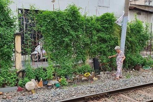 Xử lý nghiêm trường hợp vi phạm an toàn đường sắt