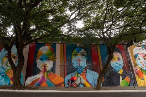 Brazil: Tỷ lệ trẻ em tử vong vì Covid-19 cao bất thường
