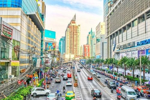 Làn sóng Covid-19 mới 'phủ bóng đen' lên các nền kinh tế khu vực Đông Nam Á