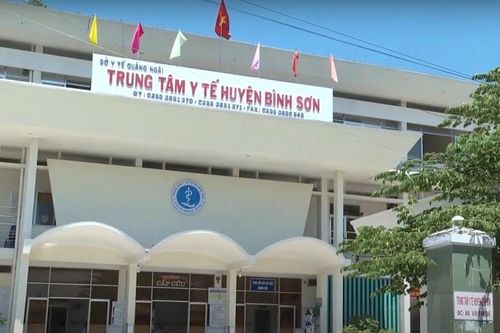 Quảng Ngãi: 26 người bị ngộ độc thực phẩm, nghi do ăn bánh mì